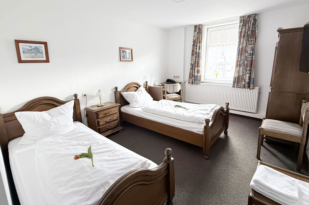 waage-korbach-doppelzimmer-01c