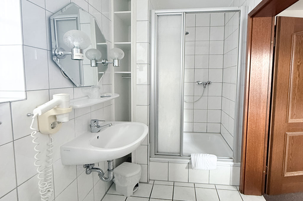 waage-korbach-einzelzimmer-02